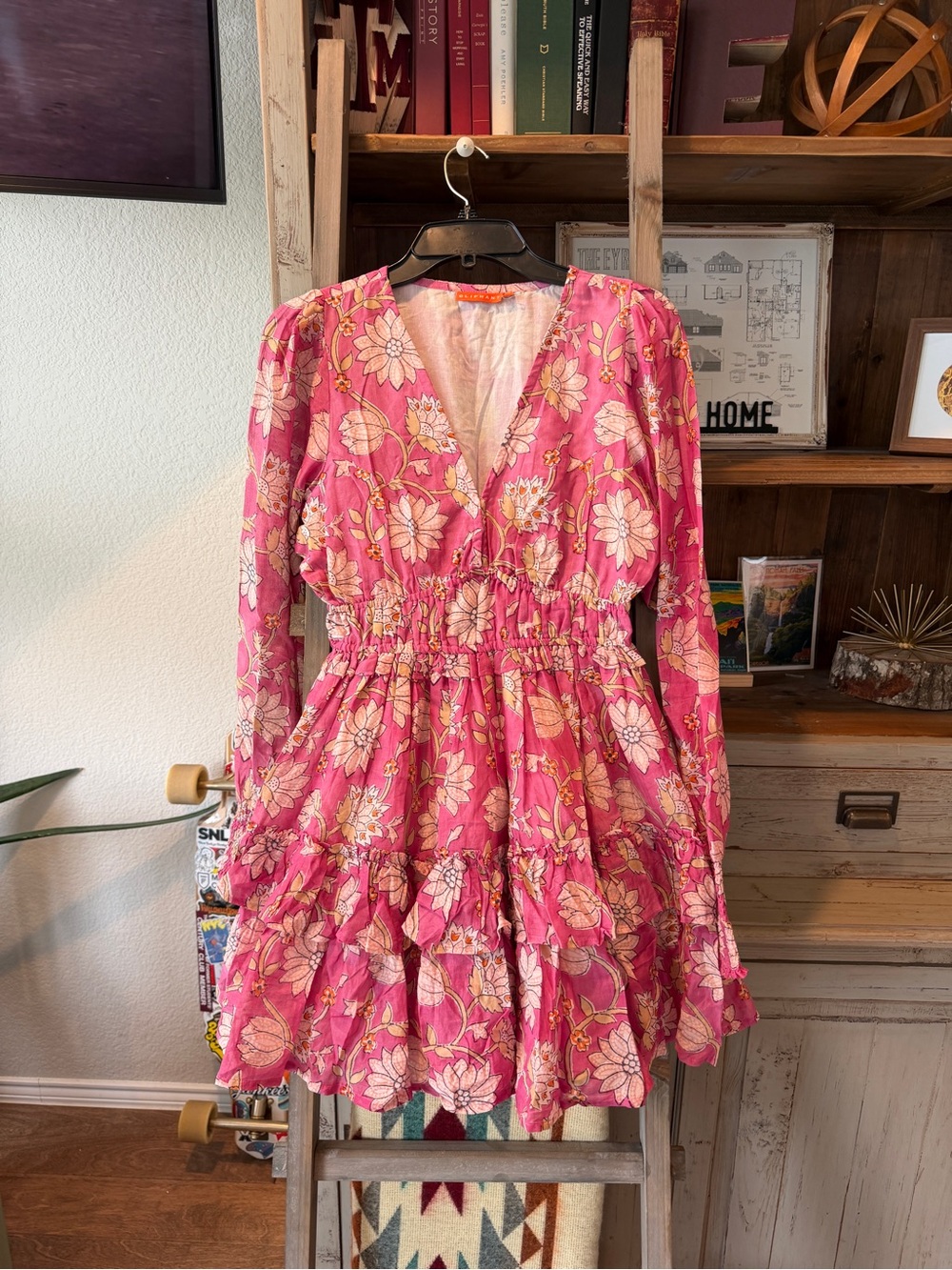 NWOT Oliphant women’s design smocked waist v neck mini dress size medium